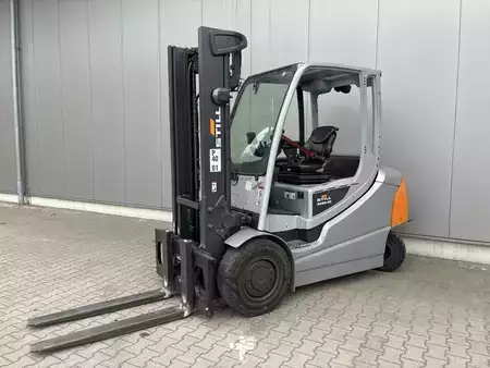 Carrelli elettrici 4 ruote 2022  Still RX 60-40 (1)