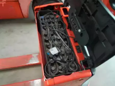 Niederhubwagen 2020  Linde T 16 (7)
