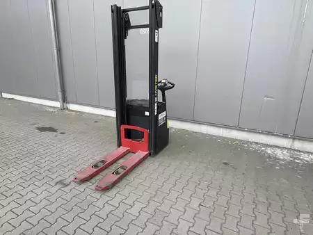 Ruční vysokozdvižný vozík 2020  Hyster S1.2 (1)