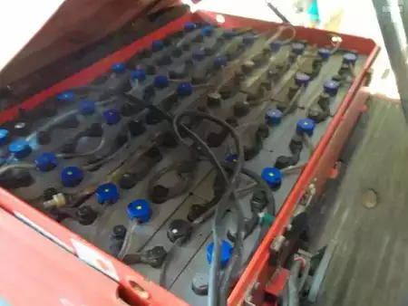 Elektro čtyřkolový VZV 1992  Linde E 20 / 325 (4)