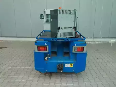Schlepper 2011  Still R 07-25 (3)