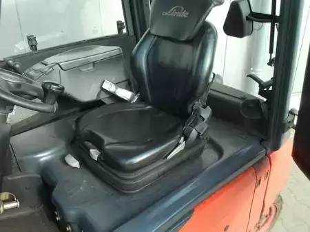 Elektro 4 Rad 2016  Linde E 20 PL - 02 (8)