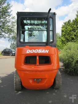 Diesel gaffeltruck 2015  Doosan D 30 S-5 (5)