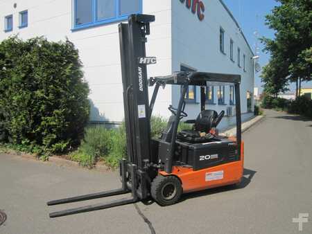 Elektro tříkolové VZV 2015 Doosan B 20 T-5 (1)