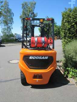 LPG VZV 2023 Doosan G 25 NXP (3)