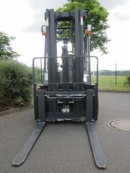 Dieselový VZV 2022 Doosan D 30 NXS (3)