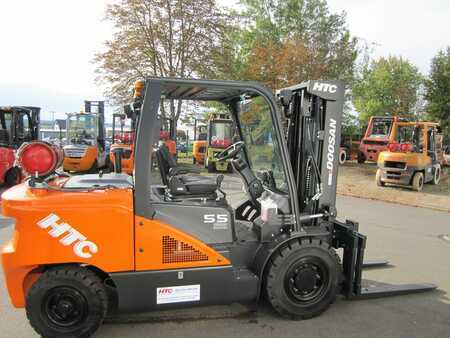 Chariots élévateurs GPL 2023  Doosan G 55 SC-7 (3)