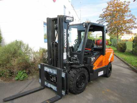 Chariots élévateurs GPL 2023  Doosan G 55 SC-7 (2)