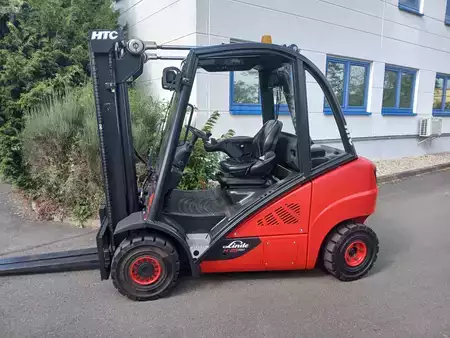 Diesel Forklifts 2017  Linde H25D (1)