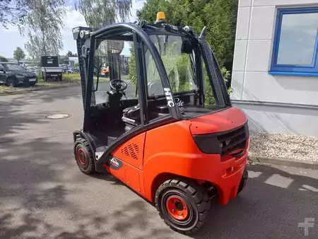 Diesel Forklifts 2017  Linde H25D (2)