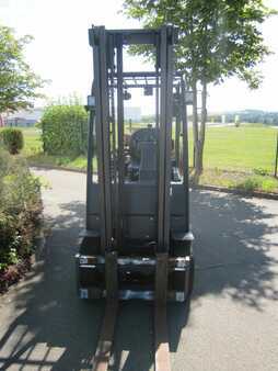 LPG Forklifts 2011  Doosan G 18 S-5 (2)