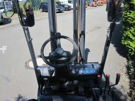 Gas truck 2011  Doosan G 18 S-5 (4)