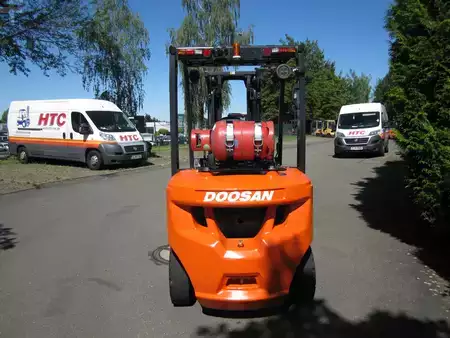LPG VZV 2018  Doosan G 30 N-7 (3)