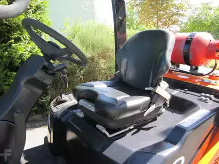 LPG VZV 2018  Doosan G 30 N-7 (6)