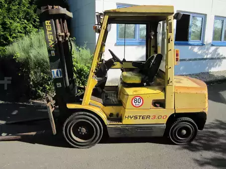 Carrelli elevatori diesel 2001  Hyster H 3.00 XM (1)