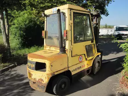Carrelli elevatori diesel 2001  Hyster H 3.00 XM (2)