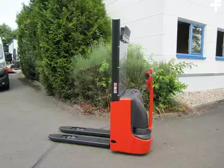 Hochhubwagen 2017  Linde L 10 B (2)