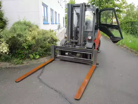 LPG heftrucks 2012  Linde H 50 T-01 (2)