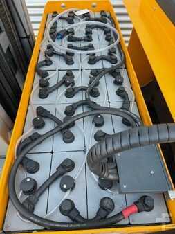 Schubmaststapler  Jungheinrich ETV 214 (6)