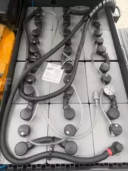 3-wiel elektrische heftrucks 2008  Still RX50-16 (9)