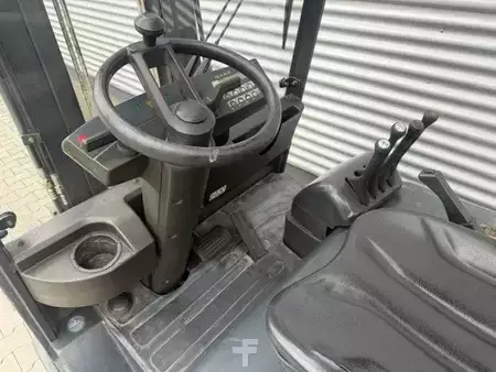 Elektrisk- 4 hjul 1999  Still R60-30 (7)