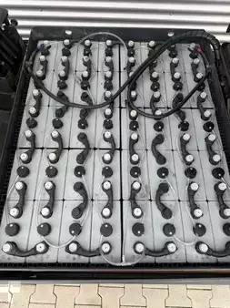 Elektrisk- 4 hjul 1999  Still R60-30 (8)