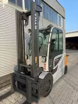 Chariots électriques à 4 roues 2018  Still RX60-45  Batterie 2026!!! (2)