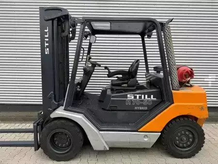 LPG heftrucks 2010  Still R70-50T (1)