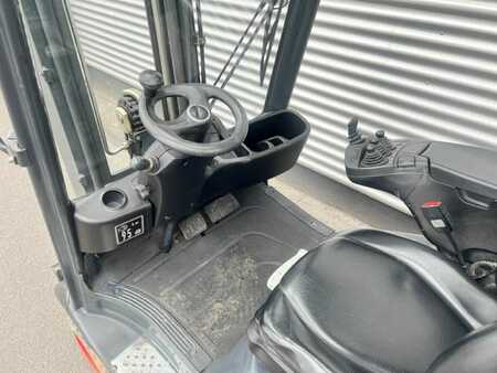 LPG Forklifts 2015  Linde H16T (8)
