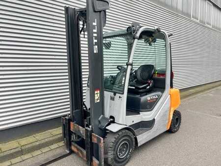 Treibgasstapler 2017  Still RX70-30T (2)