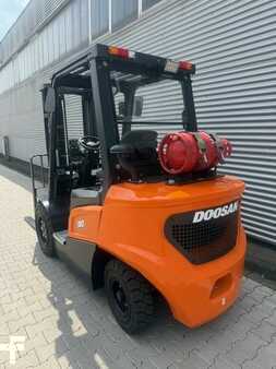 Gas truck 2023 Doosan G30 NXP 49 Stunden! (3)