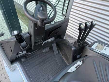 Treibgasstapler  Still RX70-22T (7)