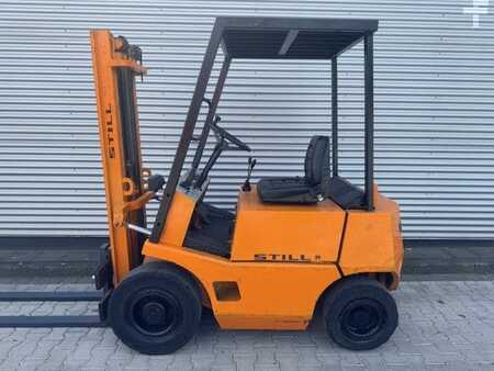Dieselstapler 1988  Still DFG 1,6  R43 (1)