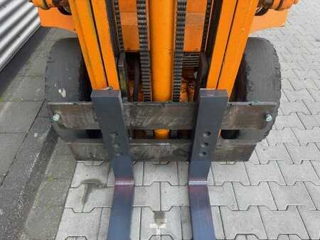Dieselstapler 1988  Still DFG 1,6  R43 (4)