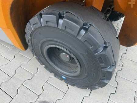 Diesel heftrucks 2022  Still RX70-20 (6)