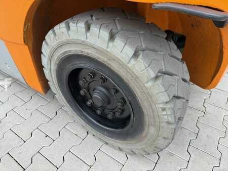 Empilhador diesel 2015  Still RX70-50 (6)