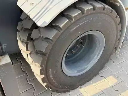 Carretilla elevadora diésel 2015  Still RX70-80 (5)