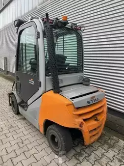 Carretilla elevadora diésel 2021  Still RX70-25  LSP600 (3)