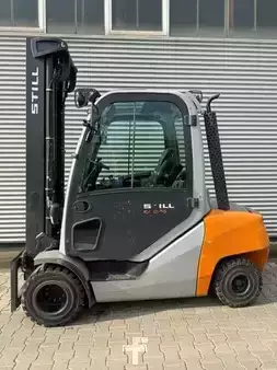 Carretilla elevadora diésel 2019  Still RX70-35 (1)