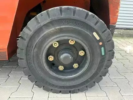 Empilhador diesel 2005  Nissan F04D40Q (6)