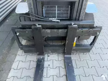 Diesel gaffeltruck 2020  Still RX70-40 (4)
