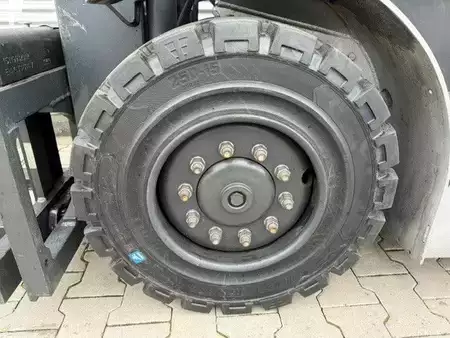 Diesel gaffeltruck 2020  Still RX70-40 (5)