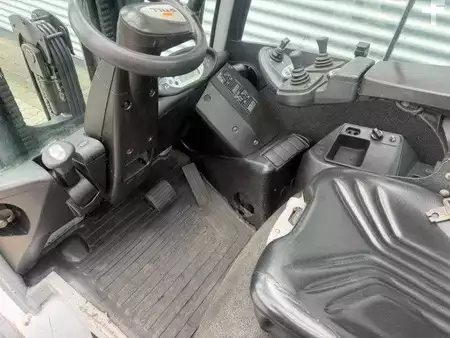 Diesel gaffeltruck 2019  Still RX70-35 (8)
