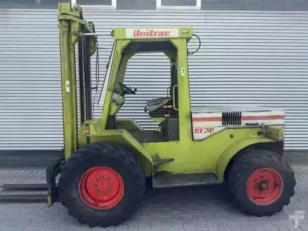 Empilhador todo-terreno 1993  Claas ST-30 (1)