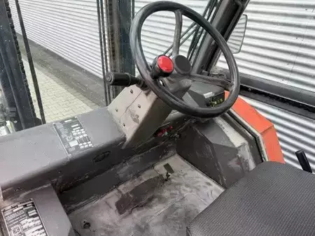 Carretilla todoterreno 2001  Manitou MC-30 (8)