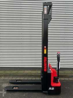 Stapelaars 2023  Manitou ES112 EASY (2)