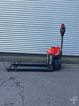 Electric Pallet Trucks 2024  Noblelift PT E15Q2  Atom (2)