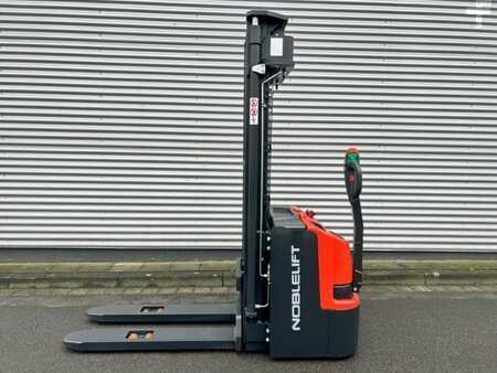 Ledstaplare gå 2025  Noblelift PS16L TX 4600FFL (1)