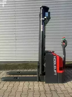 Magasemelésű béka 2025 Noblelift PS16L (1)