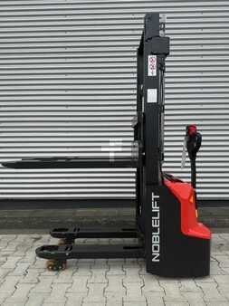 Wózek wysokiego podnoszenia 2025  Noblelift SWB-130D 2900 FFL (6)